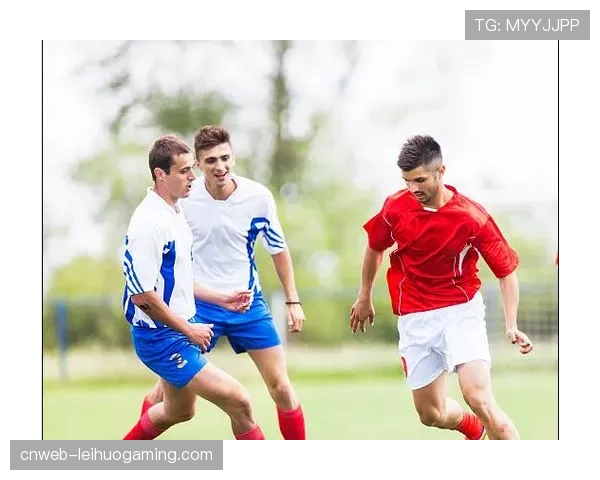 塞尔塔防守端提升明显，前场协同压迫结合区域防守策略见效