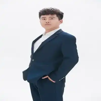 王伟